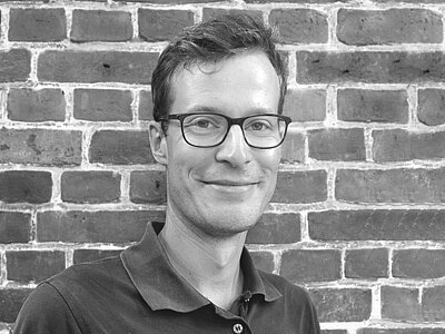 Kilian_Kaiser_Kontakt_blumenbaer.jpg  